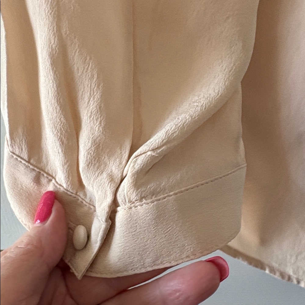 Max Studio Pale Peach V-Neck Silk 3/4 Sleeve Blouse, Size L - Picture 5 of 6